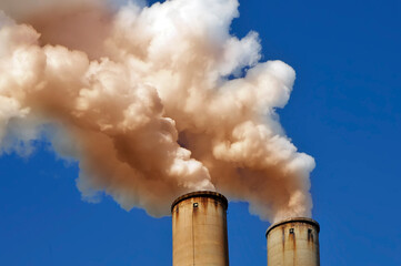 Tampa Electric Company coal fired electrical power plant producestoxic air pollution