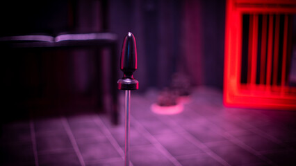 BDSM Thron der Herrin und Buttplug