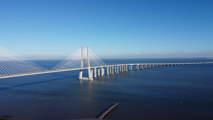 Obraz premium ponte vasco da gama lisboa, rio tejo