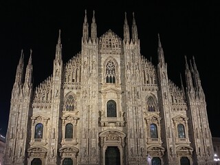 Fototapeta premium Milan Cathedral at night. Duomo di Milano. Milan, Italy. 