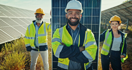 Happy people, portrait and engineer with team for solar panel, renewable energy or photovoltaic system in nature. Group, technician or contractors with smile for alternative power or PV development © David/peopleimages.com