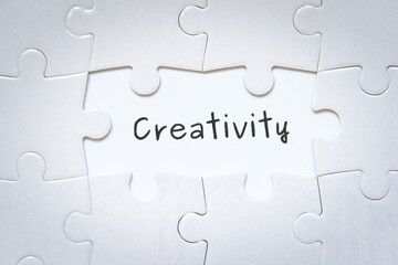 Fototapeta premium creativity word and puzzles