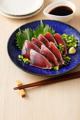 鰹のたたき　Seared Bonito