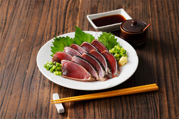 鰹のたたき　Seared Bonito