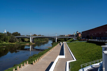 View of the Assumption Bridge across the Dnieper and Smolenskaya Embankment.