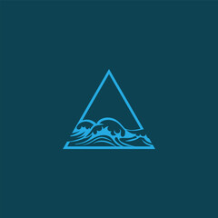 Fototapeta premium Water wave icon vector illustration design logo