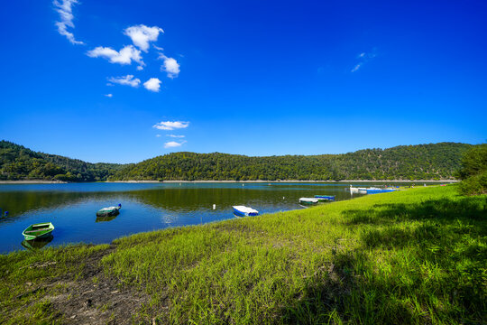 View of the Edersee and the surrounding nature at the lake. Landscape in the Edertal near Asel S&uuml;d.
