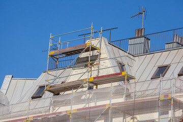 Baustelle, Bauger&uuml;st, Altbau, Gesch&auml;ftsgeb&auml;ude, Wohngeb&auml;ude, Sanierung, Renovierung, Bremen, Deutschland