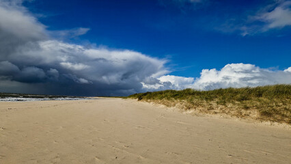 Am Strand von Blavand in Dänemark