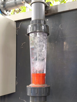 Testing the PVC Plastic Tube Water Rota Meter (Flow Meter)