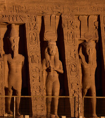 abu simbel temple