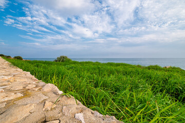 Am Ufer des Mittelmeers in Alcossebre, Provinz Castellón, Autonome Gemeinschaft Valencia, Spanien