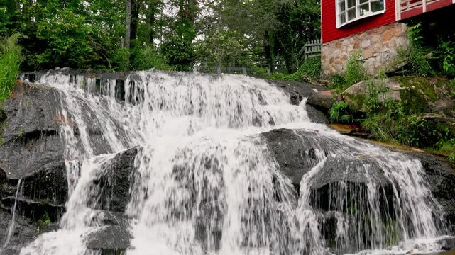 Living Waters Ministries