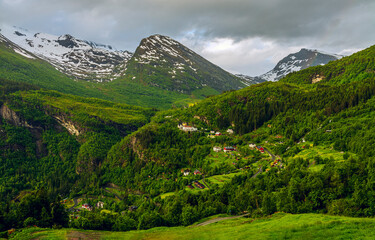 Fototapety na wymiar - Fototapeta24.pl