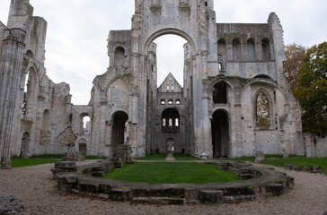 Fototapeta premium Abbey ruins of Jumièges, dating from the early first millennium and located in France.