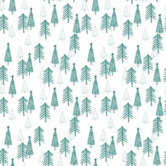Obraz premium Seamless pattern featuring various green Christmas trees on a white background, perfect for festive designs and holiday decor projects. Christmas tree pattern
