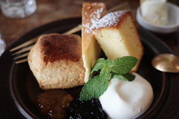 chocolate mousse cake