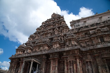 Fototapeta premium Hindu worship limestone granite stone statues ancient city Ancient Stone Sculpture Stone carvings Tanjore, Darasuram temple