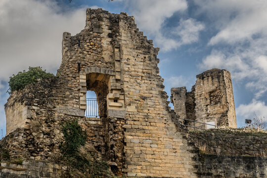 old ruin in valkenburg