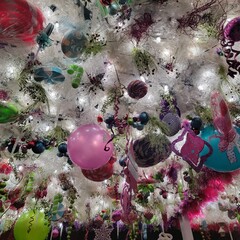 christmas tree decorations