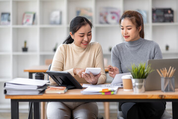 Obraz premium Business Documents, Auditor two businesswomen checking searching document legal prepare paperwork or report for analysis TAX time,accountant Documents data contract partner deal in workplace office