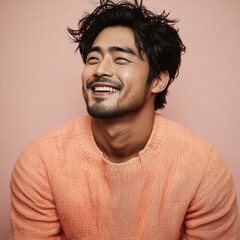 Fototapeta premium man with casual t-shirt is smiling at the camera, solid color background