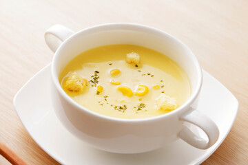 コーンスープ　Sweetcorn soup