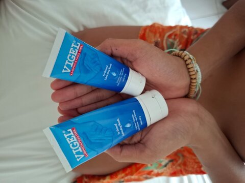 Vigel Lubricating Gel 60g - Personal Lubricant for Intimate Comfort