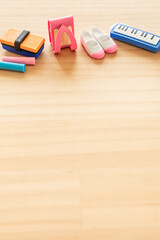 小学校　小学生　学校　入学準備　背景　コピースペース