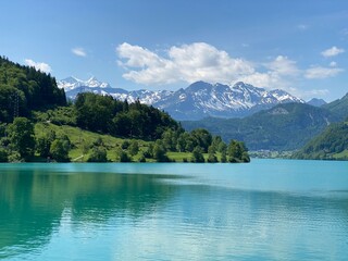 Lake Lungern or Natural reservoir Lungerersee - Canton of Obwald, Switzerland (Naturstausee Lungernsee oder Lungerensee - Kanton Obwald, Schweiz)