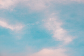 Ciel bleu et nuage blanc