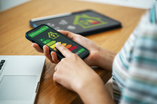 Energy-efficient homes, energy-efficient ideas, eco-friendly home improvements, cost savings, low-energy eco-friendly homes, environmentally friendly handshakes.