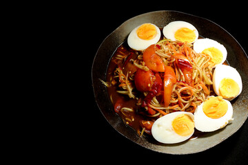 Papaya pok pok with boiled eggs 2