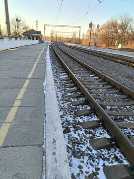 railroad tracks in the morning