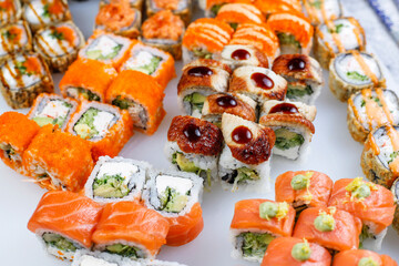 fFesh sushi set traditional japanese food