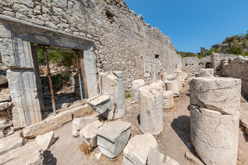 The ancient city of Olympos is a Lycian settlement located 10 km north of Tahtalı Mountain in Kumluca District, west of Antalya. It was founded as a Lycian port city. It is an important tourism locati