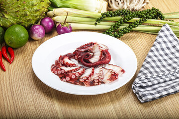 Jamanese cuisine - sashimi with octopus
