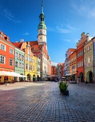 Fototapeta premium Generated image A picturesque view of Poznań’s Old Market Square with its colorful Renaissance-style townhouse