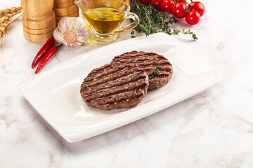 Grilled beef cutlet for burger