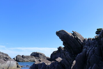 室戸岬のタービダイト　秋空　（四国　高知県）