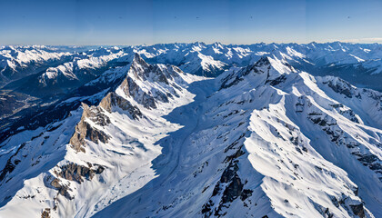 Fototapeta premium Panorama alpin enneigé