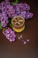 Fototapeta premium A refreshing cold drink on a summer table at a restaurant