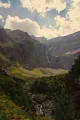 Fototapeta premium The Gavarnie circus (French: Cirque de Gavarnie) is located in the Pyrenees and is part of the Monte Perdido massif (UNESCO World Heritage Site). The Gavarnie waterfall is one of the highest in Europ
