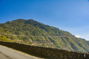 road to the mountains in gantok sikkim