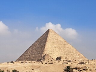 pyramid of giza