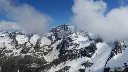 Obraz premium Roter Knopf 3280m