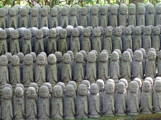 Statuen in Japan