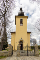 Dawna cerkiew (obecnie kościół) w miejscowości Florynka. © Jacek