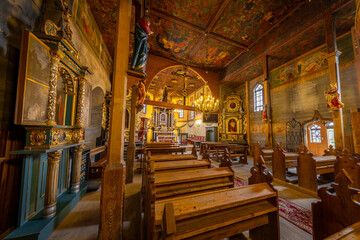 Piękne wnętrze zabytkowego kościoła w Krużlowej Wyżnej. © Jacek