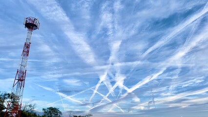 sky with chemtrails and 5g threat